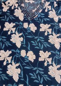 Women Floral Print Kurti