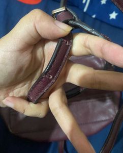 Stylish Guess Crossbody Bag