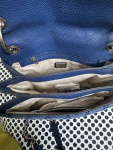 Guess Sling Bag