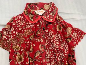 Vintage glitter top