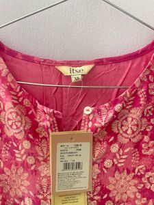 Two Beautiful Itse Kurtas!