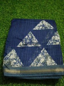 Blue Geometric Print Saree