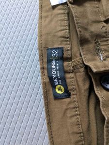 2 Beyoung Cargo Trousers New
