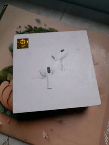 Airpods Pro 2  (NOT WORKING ♦️) +cover