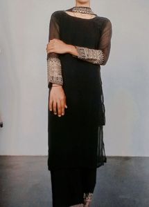 Elegant Black Kurta Set
