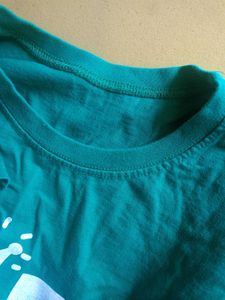 dark green T-Shirt
