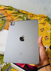 Brand New Condition Ipad Pro 11inch 3rd Gen