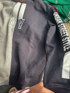 Stylish Two-Tone Sweatshirt