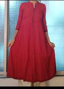 Red Kurti