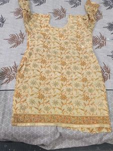 Salwar Suit