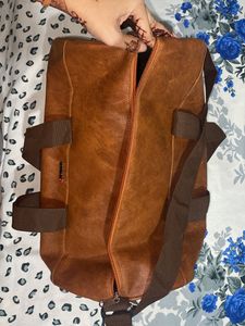 Spykar Pure Leather Duffle Gym Bag