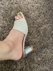 Good condition Golden Heels