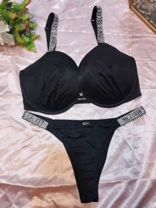 Victoria&#39;s Secret Lingerie Set