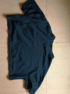 Black Crop Tshirt