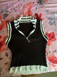 Ribbed Zip-Up Top