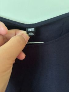 Uniqlo Ruffle Sleeves Top