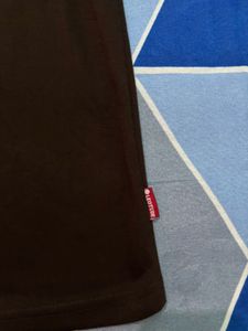 Los Angeles Graphic Tee