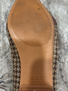 Brown Houndstooth Ballerinas