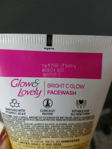 Glow &amp; Lovely Bright C  facewash