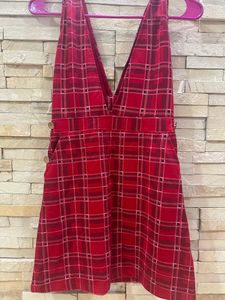 Christmas Dress- age from 6-10 yrs