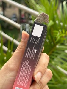 BRAND NEW! Insight No Smudge Lip Color - 22 ARUBA