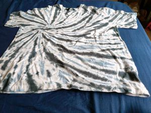 Plus Size Tie Dye T-Shirt