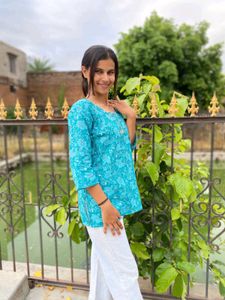 Women Short Kurti Aqua Blue 💙