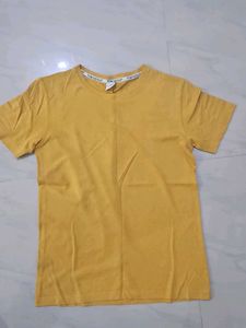 Colorful T-Shirt Bundle - 6 Shirts