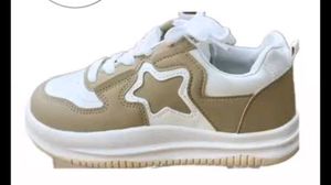 Stylish Star Detail Sneakers