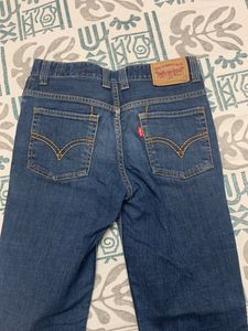 Levis Jeans - Kids / Women