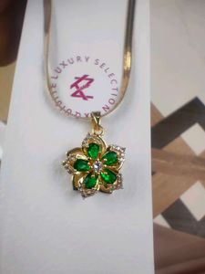 Stylish Anti tranish necklace