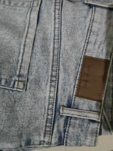 Light Wash Jeans