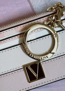 Victoria’s Secret Classic Pink Card Case.