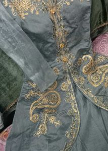 Elegant Ethnic Gown with similar legi