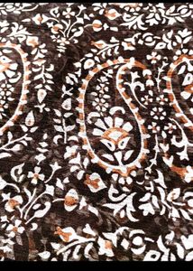 Paisley Print saree