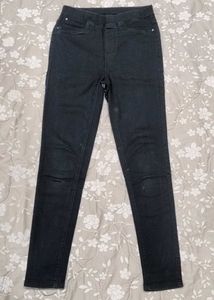 Black Pull-On Jeggings