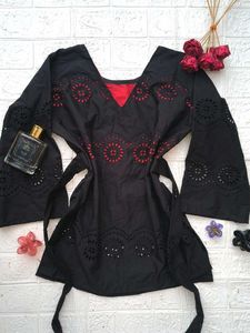 Cutout Emobridery Fitted Kurti🖤