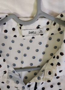 Polka Dot Shirt Bust 40