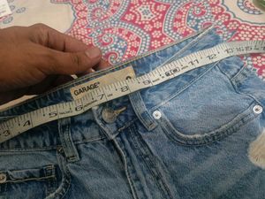 😍 Mom Jeans branded ( Garage brand )