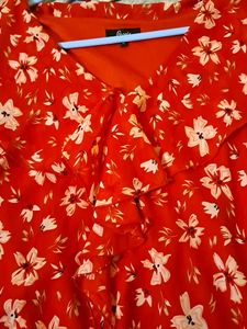 Red Sleeveless Top
