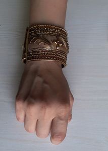 Golden Open Bracelet