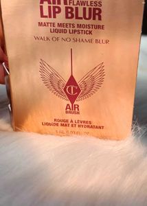 Charlotte Tilbury Lip Blur