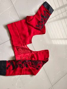 Red Georgette Saree With Blouse