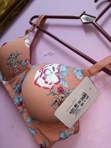 New with tag Floral Print Bra
