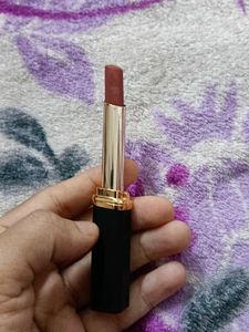 L'Oreal Matte Lipstick