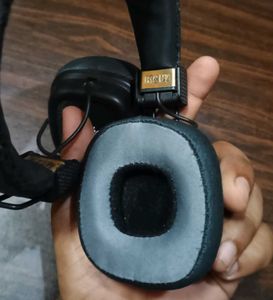 Marshall Major 2 Bluetooth Headphones.