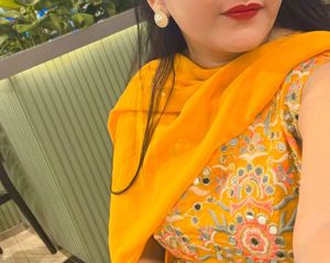 Beautiful Party Wear Sarara Suit