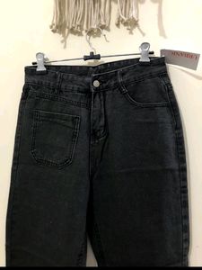 🚨SALE🚨Charcoal Denim Mom Jeans 🚨🚨