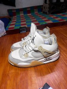Air Jordan 4 Retro Off-White Sail