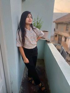 Floral Print Crop Top